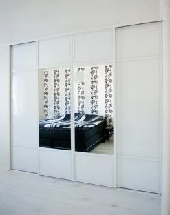 Lakeus Design Oy LAKEUS DESIGN Liukuovikaappi Mittatilauksena 250 X 60 X 240 Cm