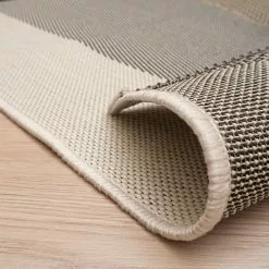 Mattokymppi Oy AALTO Sileäksi Kudottu Matto 16 Mattokymppi Oy AALTO Sileäksi Kudottu Matto -säilytyshuonekalukauppa Aalto matto musta kulma2