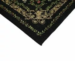 Mattokymppi Oy AVELA Sileäksi Kudottu Matto -säilytyshuonekalukauppa Avela matto musta kulma