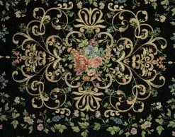 Mattokymppi Oy AVELA Sileäksi Kudottu Matto -säilytyshuonekalukauppa Avela matto musta kuosi