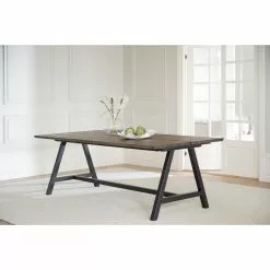 Rowico AB CARRADALE Ruokapöytä 220 X 100 Cm Metallijaloilla -säilytyshuonekalukauppa Carradale ruokapoyta savutammi musta 120341 miljoo