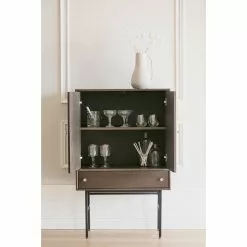 Rowico AB CLEARBROOK Kaappi 79 Cm -säilytyshuonekalukauppa Clearbrook kaappi savutammi 119783 milj3