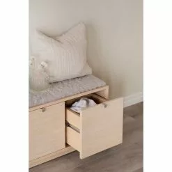 Rowico AB CONFETTI Säilytyspenkki 106 Cm 45 Rowico AB CONFETTI Säilytyspenkki 106 Cm -säilytyshuonekalukauppa Confetti penkki valkotammi harmaa miljoo