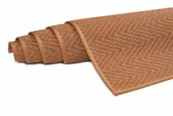 VM Carpet Oy ELSA Villa-paperinarumatto 15 VM Carpet Oy ELSA Villa-paperinarumatto -säilytyshuonekalukauppa Elsa matto oranssi 2