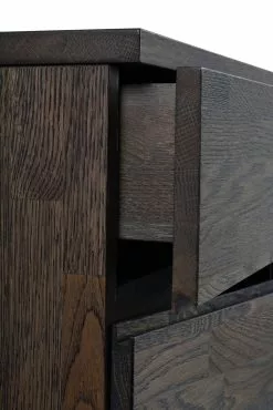 Rowico AB FRED Senkki 170 Cm 17 Rowico AB FRED Senkki 170 Cm -säilytyshuonekalukauppa Fred senkki 170cm savutammi detalj 4