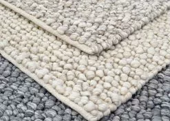 Mattokymppi Oy KALEO Villamatto -säilytyshuonekalukauppa Kaleo matto detalj