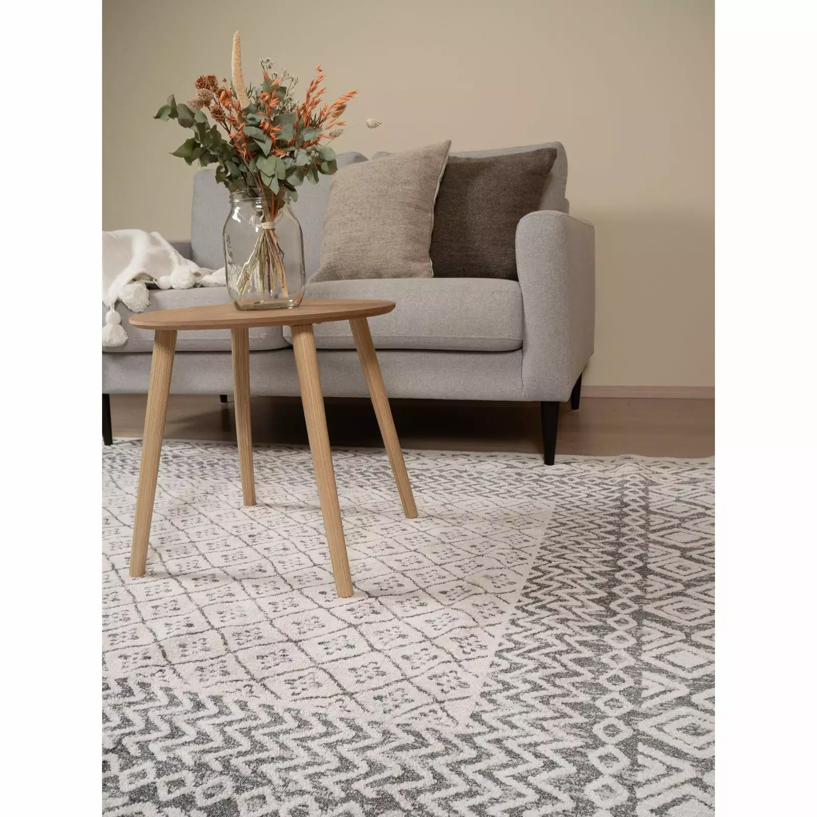 Mattokymppi Oy LIVIA Nukkamatto Pyöreä 7 Mattokymppi Oy LIVIA Nukkamatto Pyöreä - Image 5