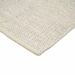 Mattokymppi Oy LUMME Puuvillamatto 27 Mattokymppi Oy LUMME Puuvillamatto -säilytyshuonekalukauppa Lumme matto vaaleanharmaa kulma