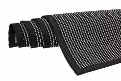 VM Carpet Oy LYYRA2 Puuvilla-paperinarumatto -säilytyshuonekalukauppa Lyyra2 matto musta