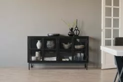 Rowico AB MARSHALLE Vitriinikaappi 160 Cm 13 Rowico AB MARSHALLE Vitriinikaappi 160 Cm -säilytyshuonekalukauppa Marshalle senkki musta milj 2