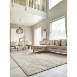 Mattokymppi Oy ROIHU Nukkamatto -säilytyshuonekalukauppa Roihu matto valkoinen fiilis